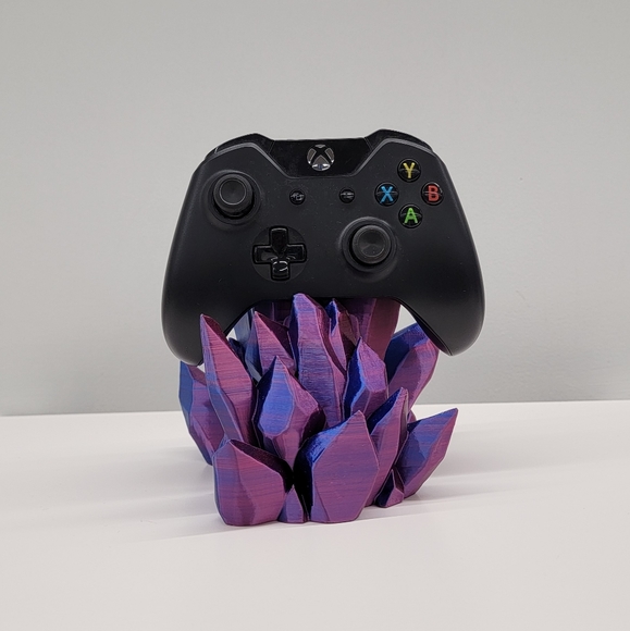 Crystal Controller Stand - Picture 3 of 3